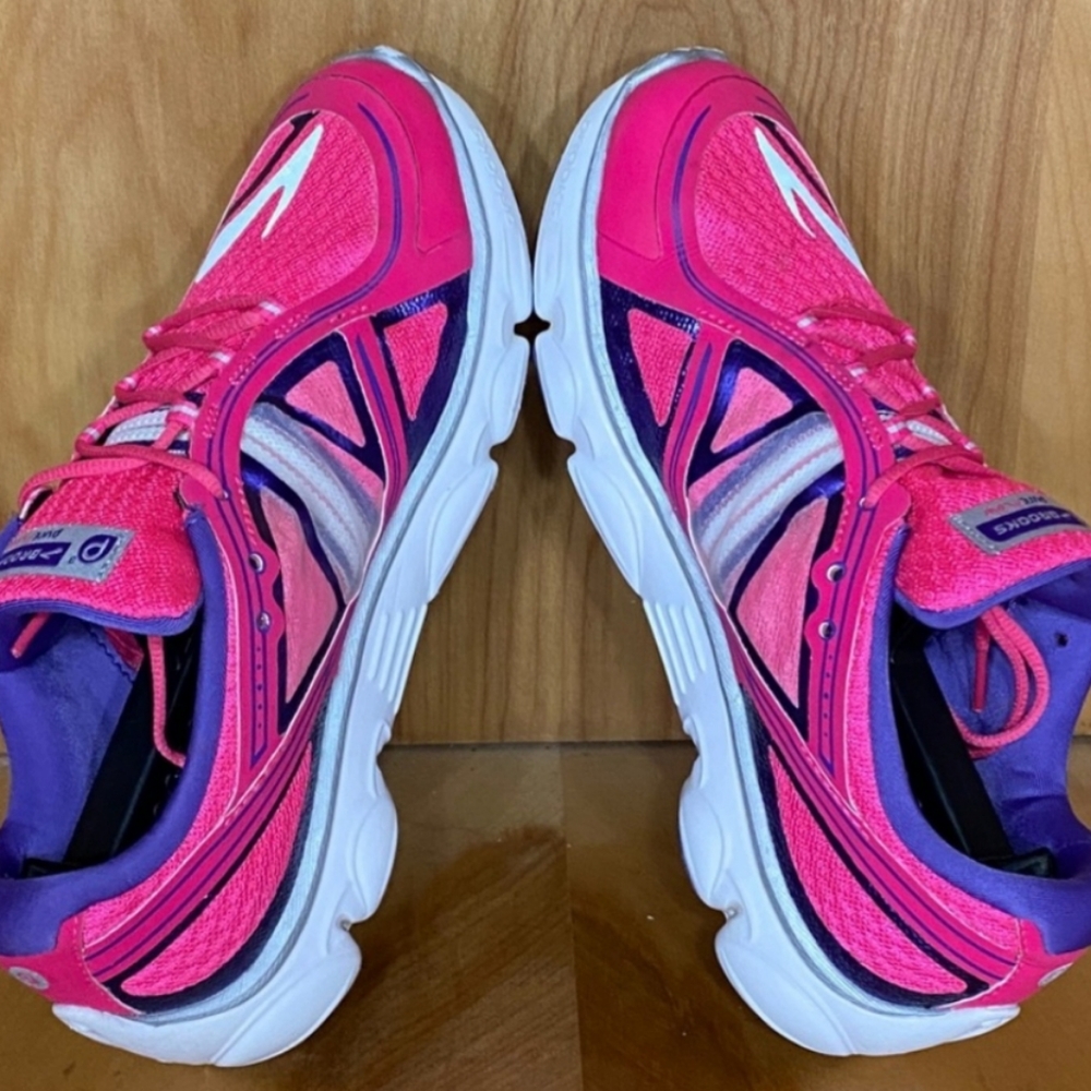 Brooks Shoes